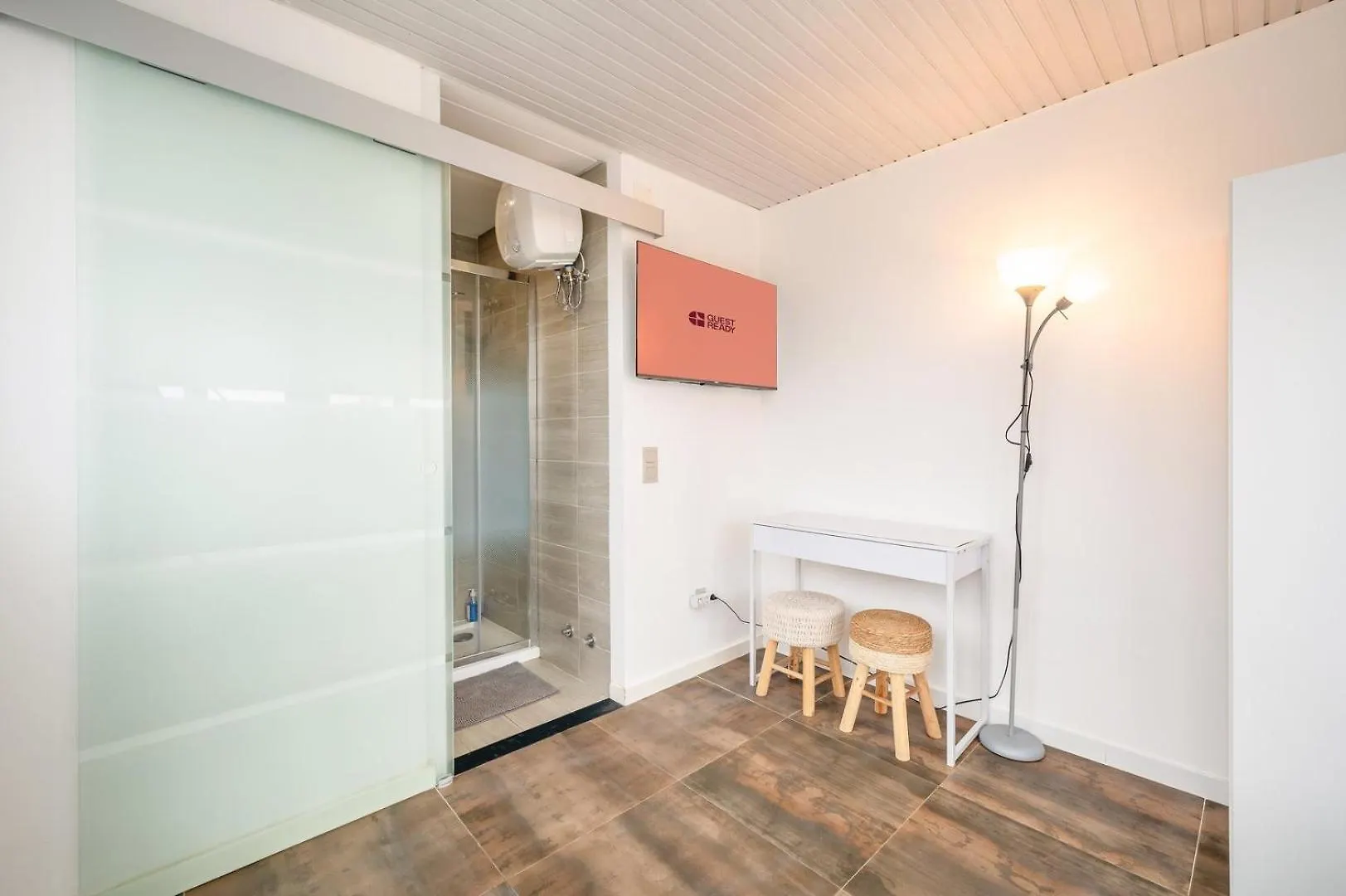 Guestready - Casa E Estudio Azeitao 리스본 0*,  포르투갈